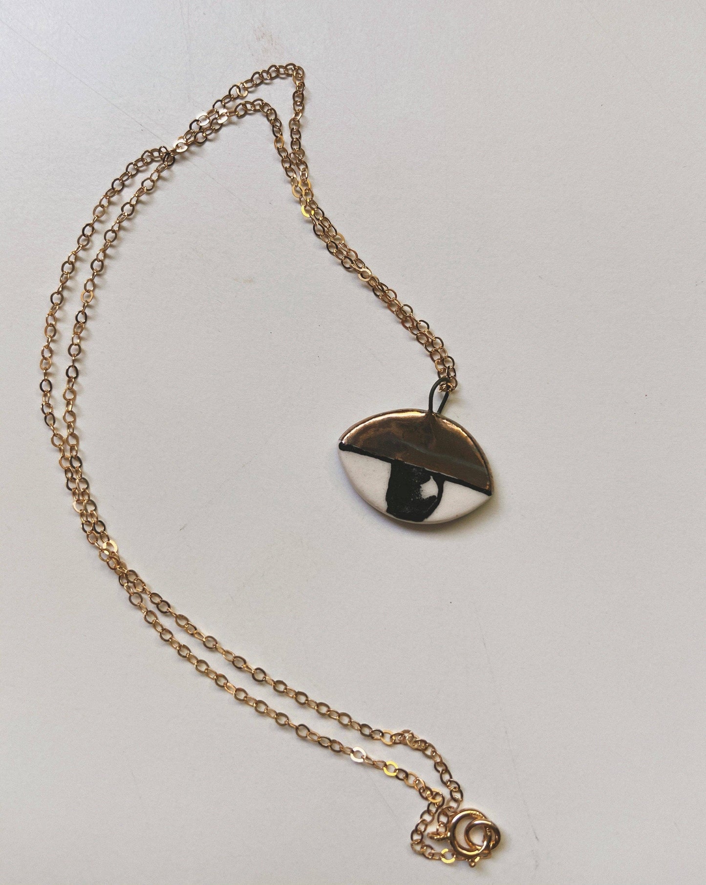 Eye necklace
