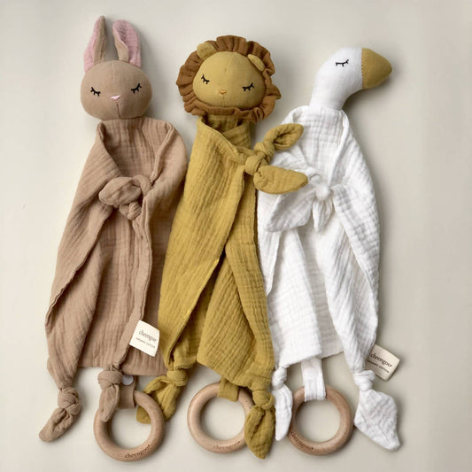 Organic Snuggle Lovey Blanket - Lion
