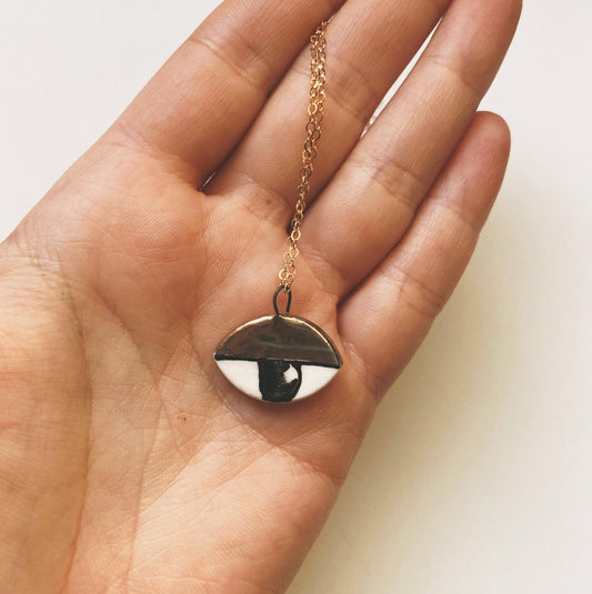 Eye necklace