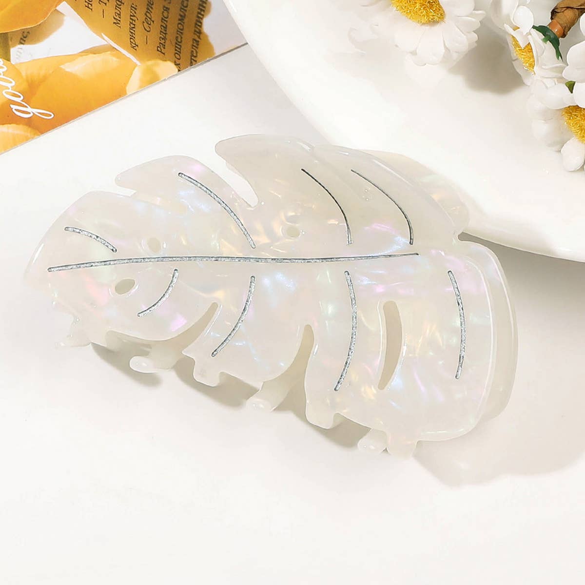 Monstera Hair Claw