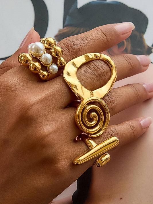 Saffelle & Aurithra Statement Rings