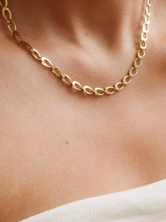Thessaly Oval Link Chain Necklace