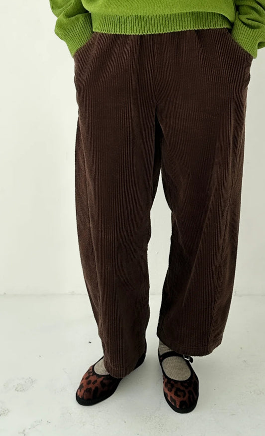 Soft Corduroy Arc Pants