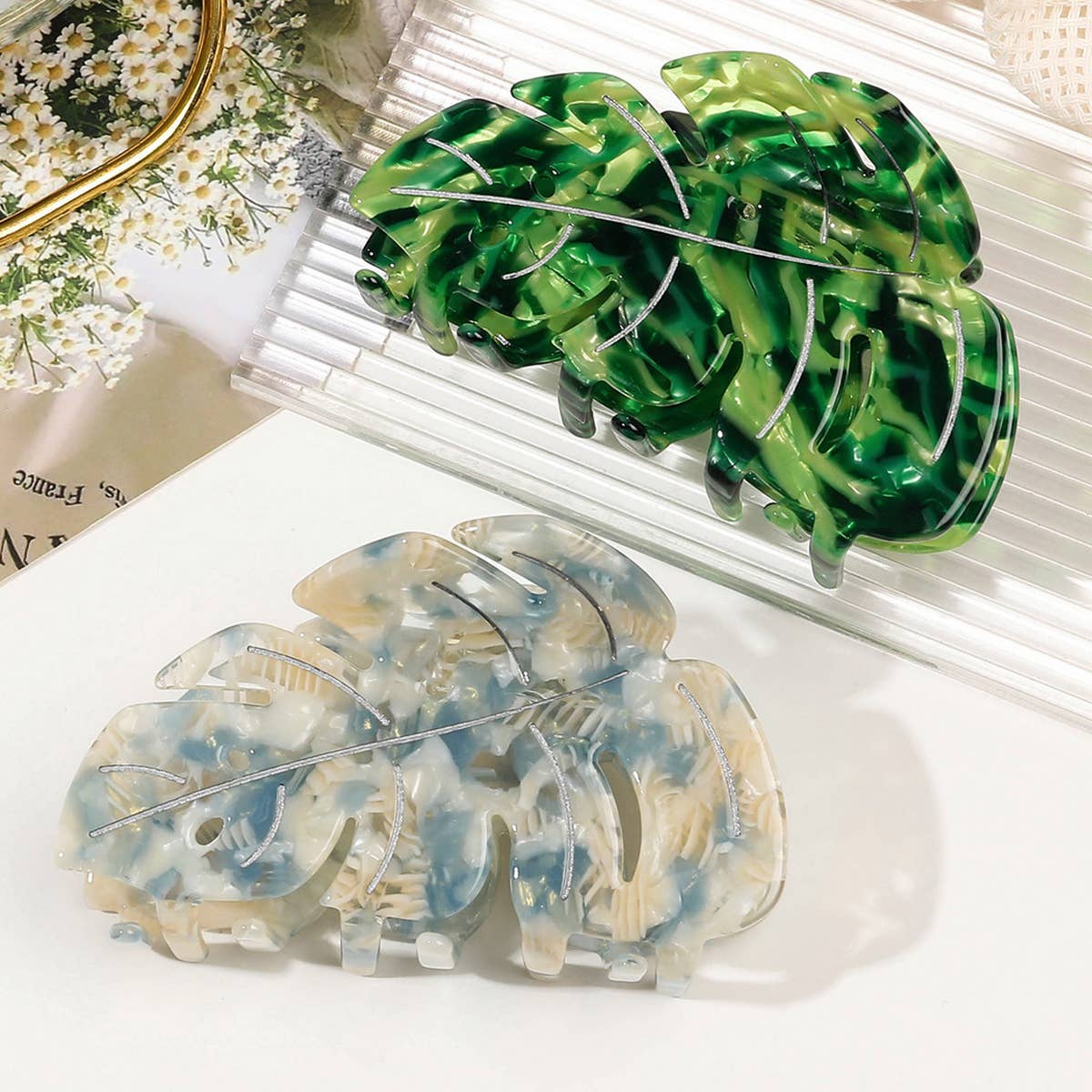 Monstera Hair Claw