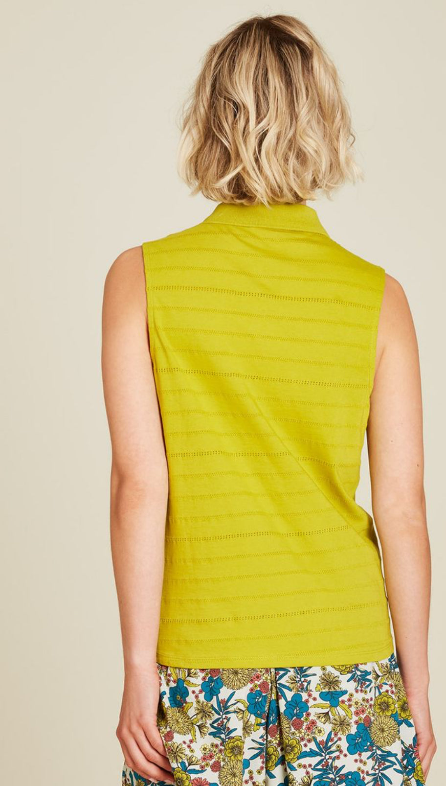 Ajour Sleeveless Polo