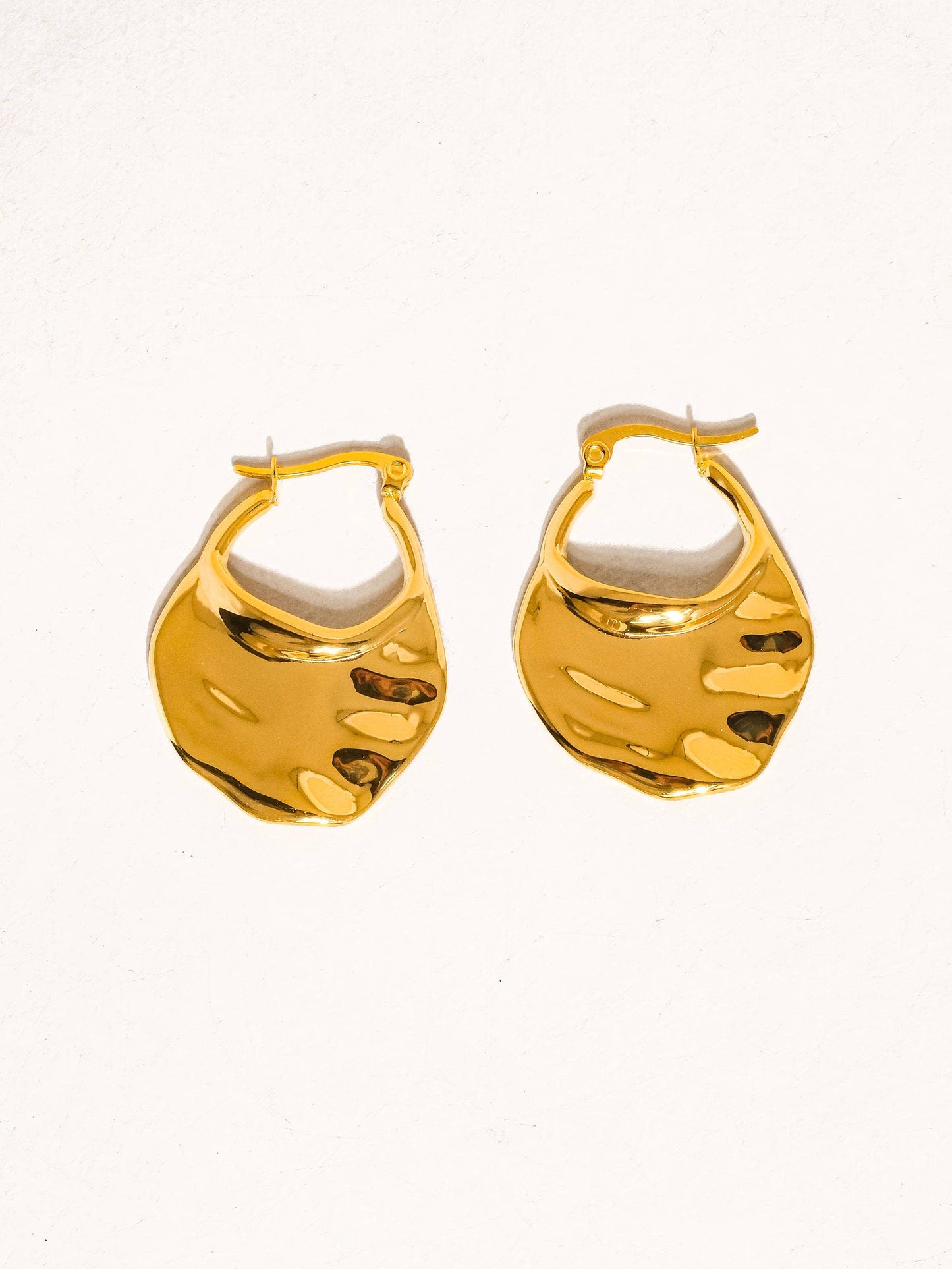 Jinni 18K Classic Earring