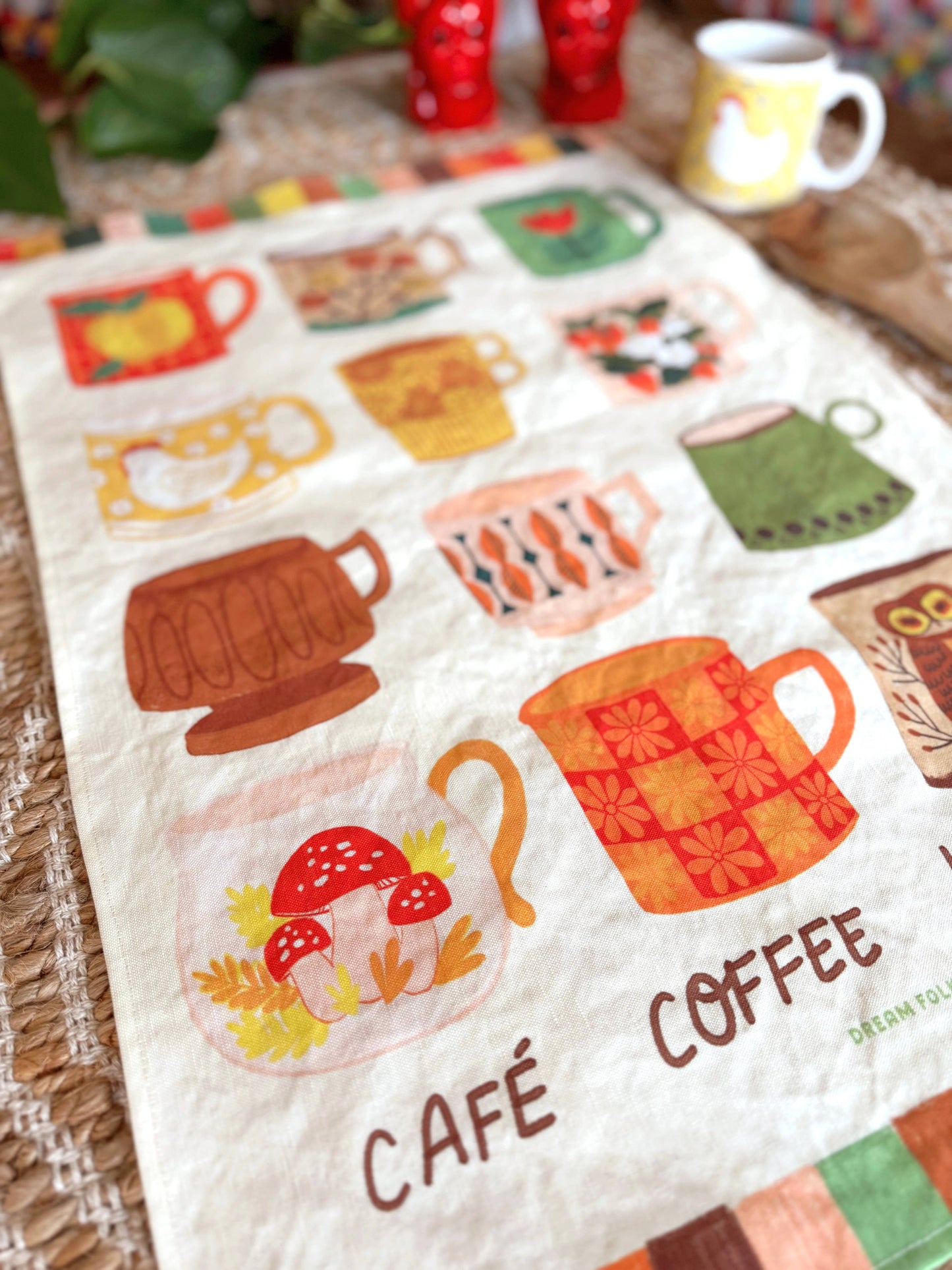 Vintage Coffee Mugs Linen Cotton Tea Towel