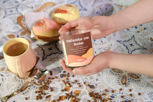 Cafecito Con Leche Candle