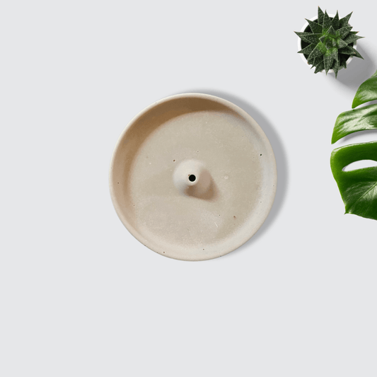 Räucherstäbchenhalter „Love“ aus Keramik