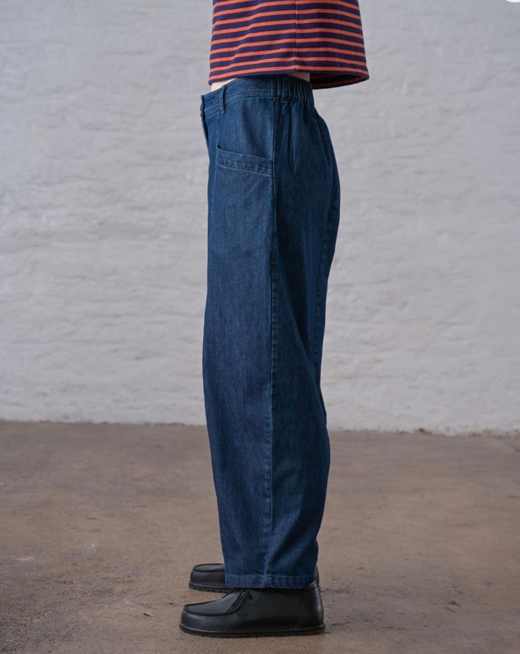 Loren Barrel Pants in Denim