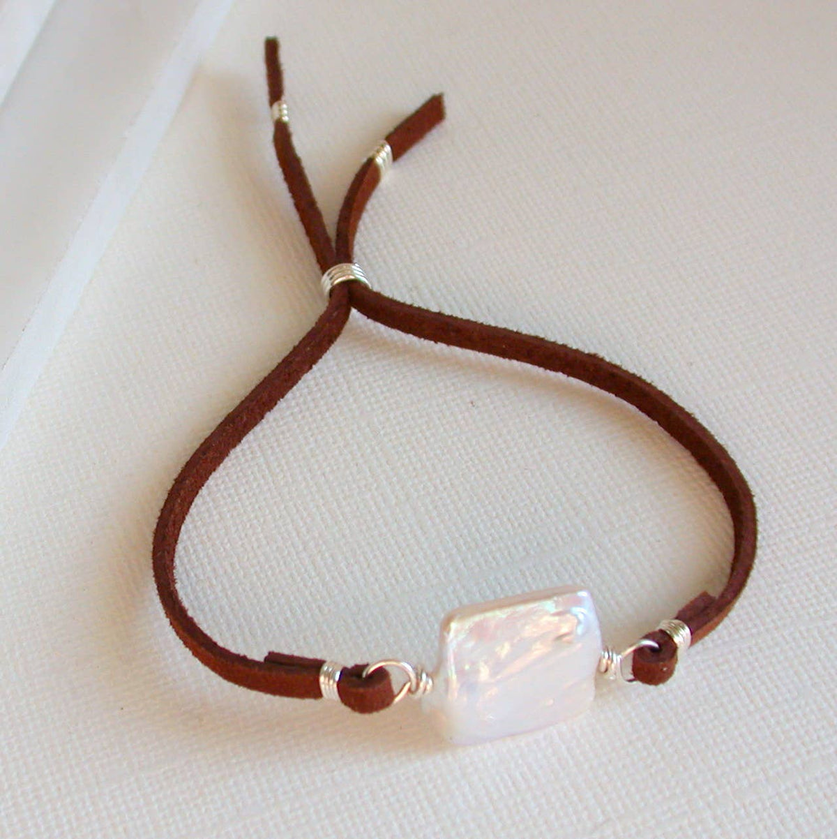Modern Pearl Bracelet