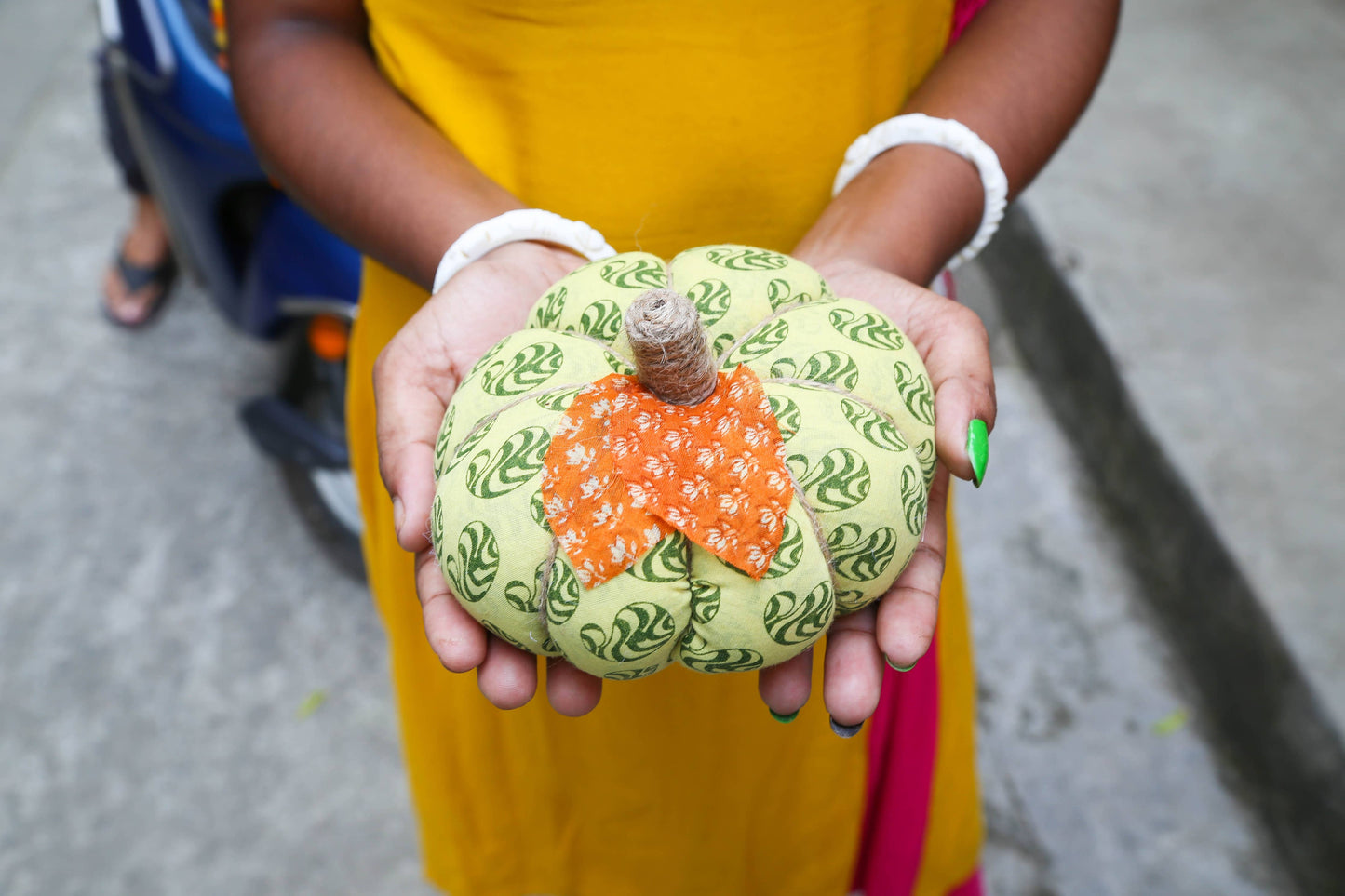 Large Saree Pumpkin