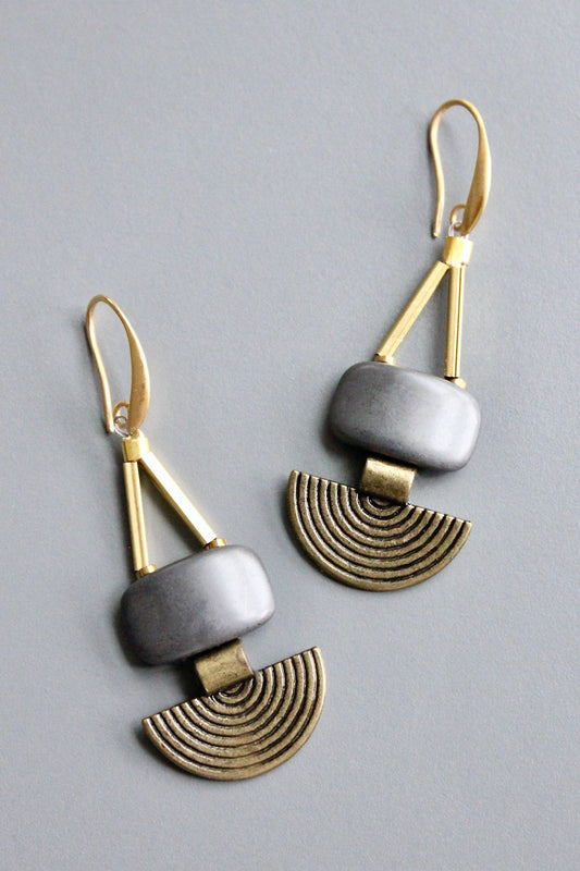 Artdeco Hematite earrings