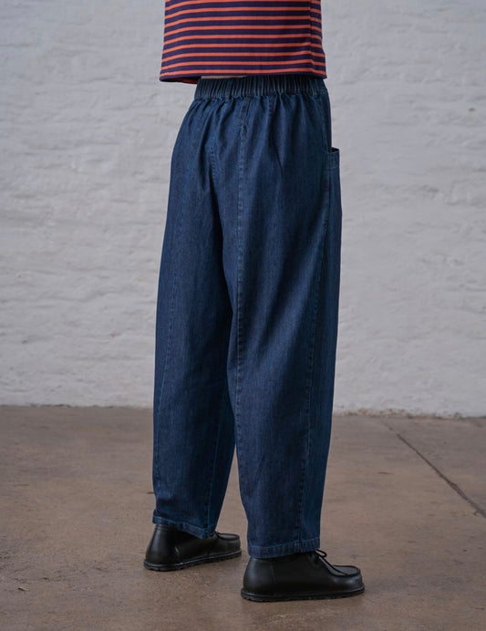 Loren Barrel Pants in Denim