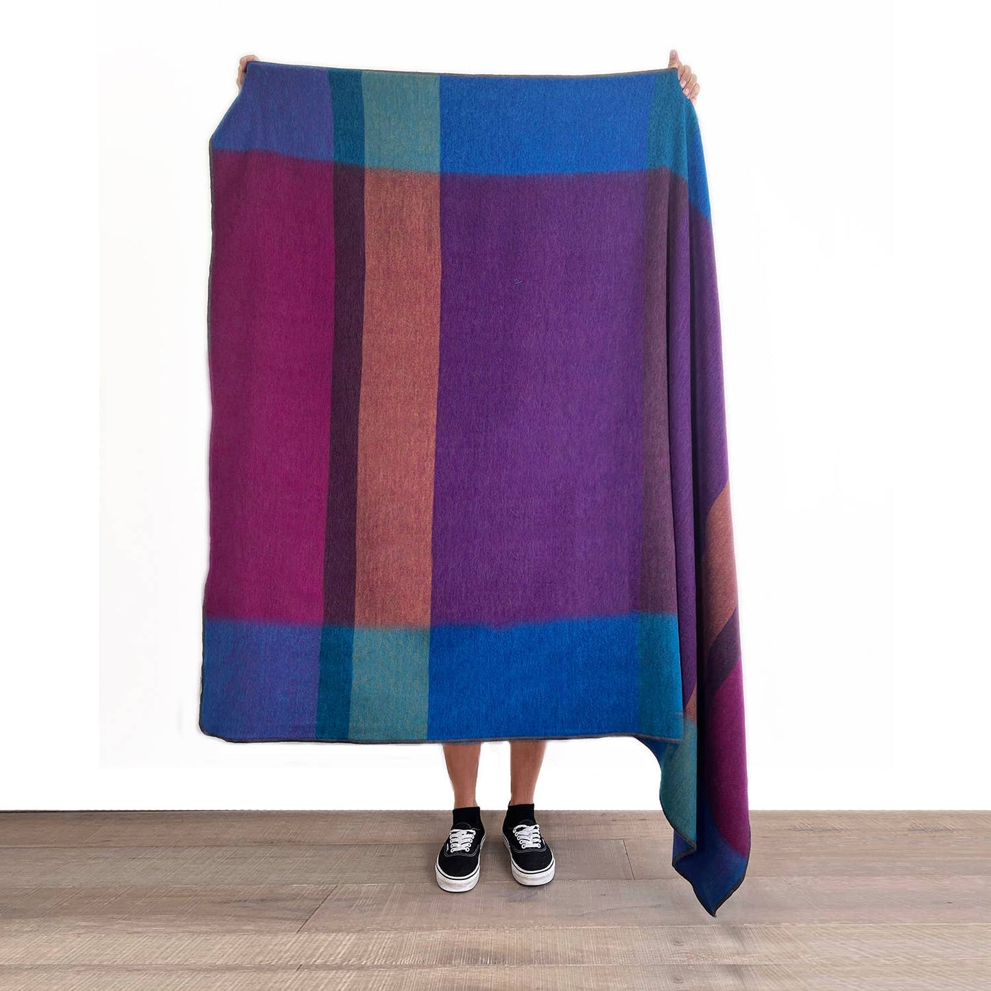 Alpaca Throw Blanket - Grapevine