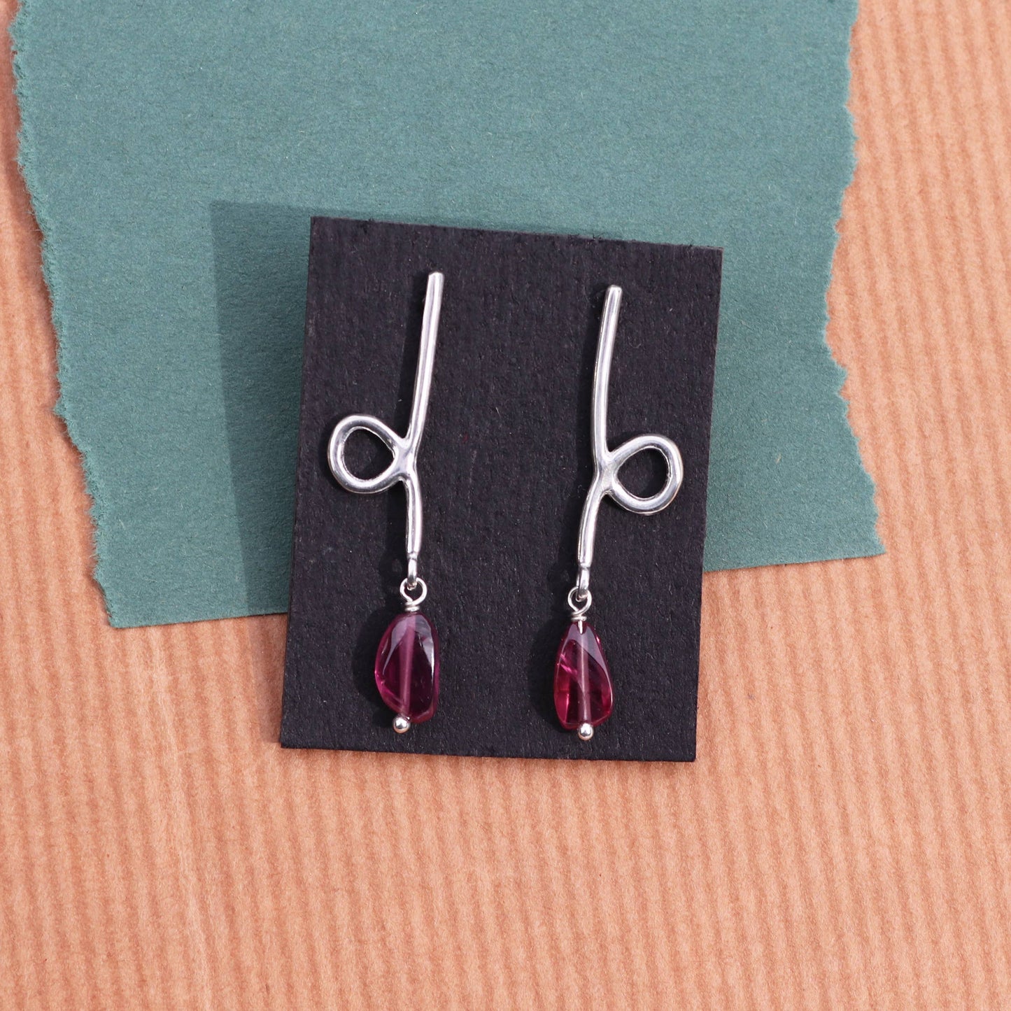 Short Reflection Earrings with Rhodolite Garnet