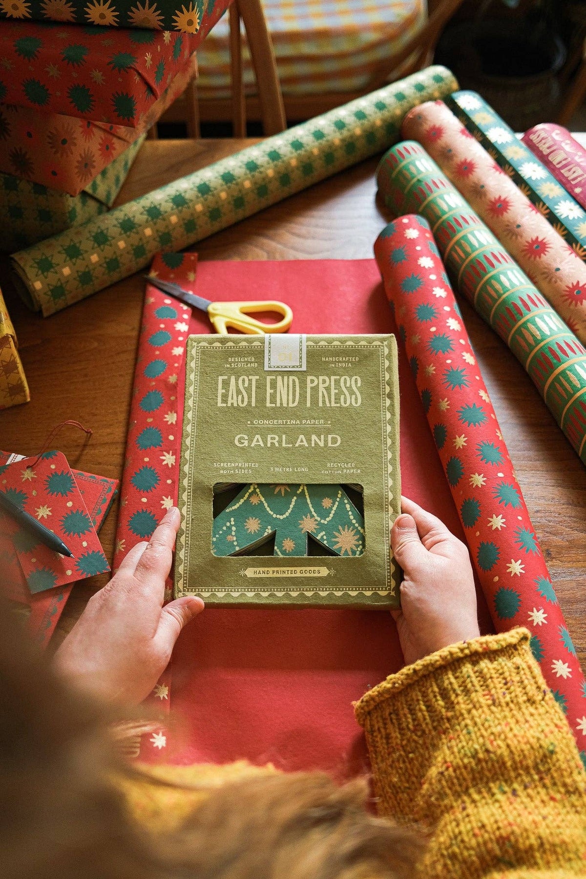 Christmas Tree Concertina Garland