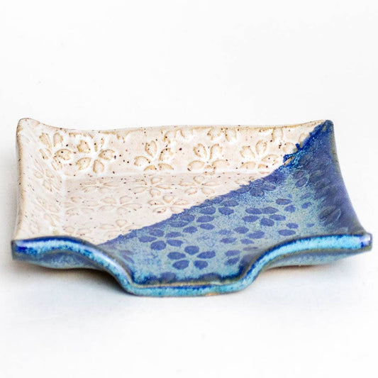Flower Blue/White Soap Dish