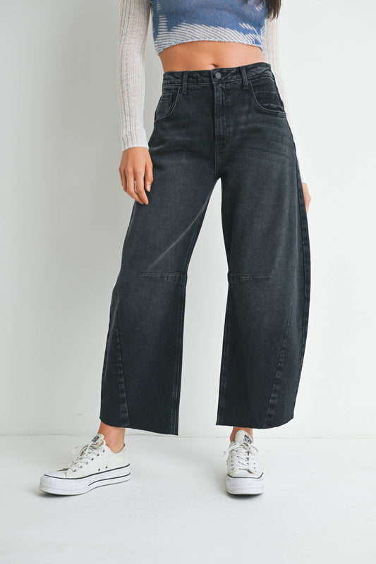 The Seamed Barrel Jean