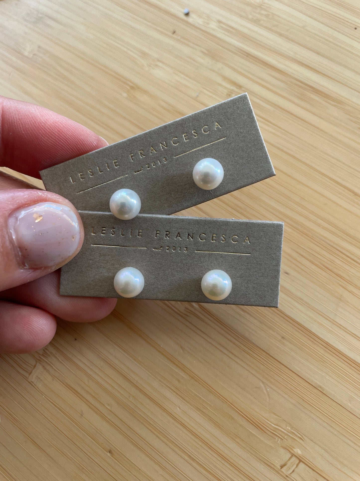Pearl studs
