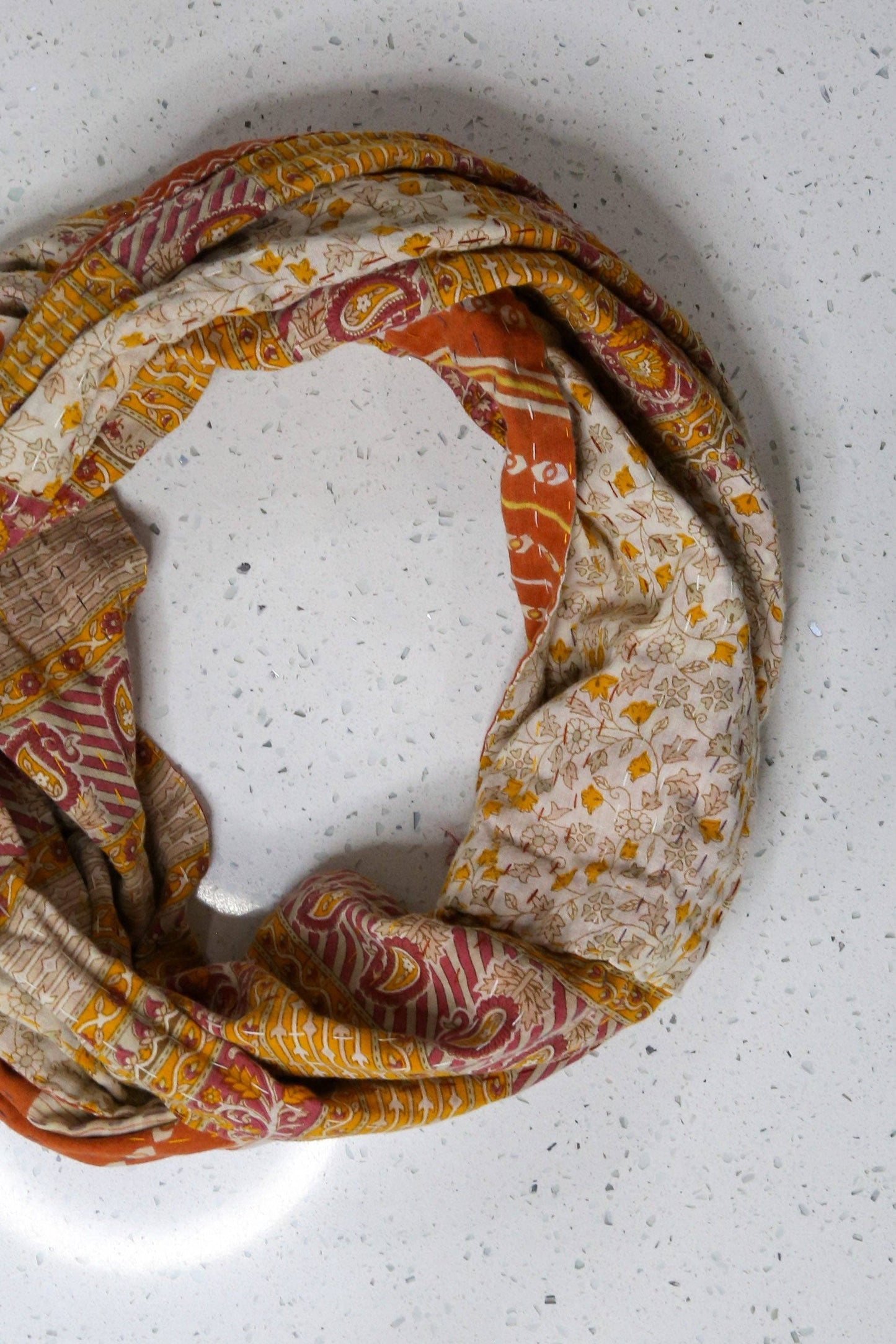 Kantha Infinity Schal