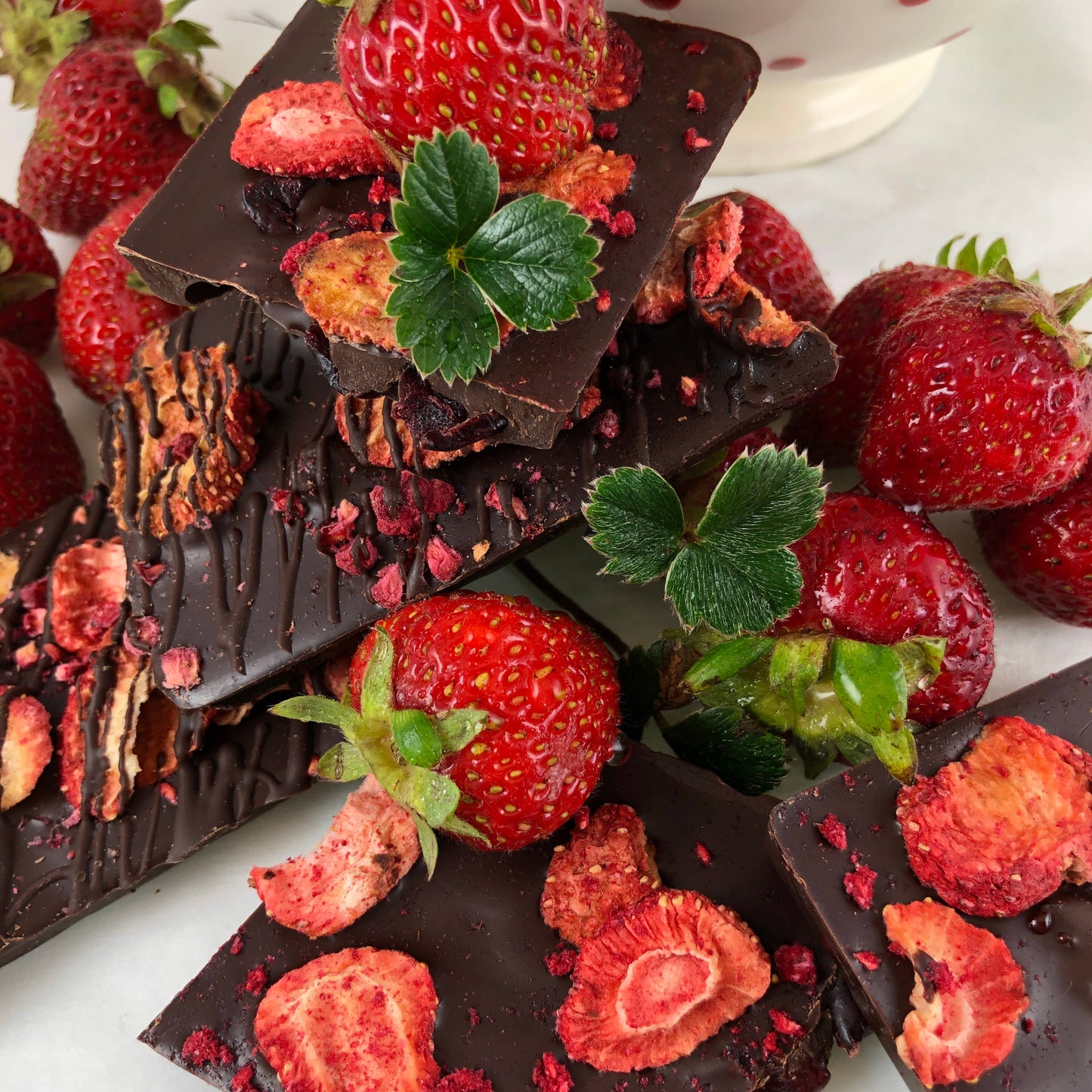 Very Berry Bar - Chocolate negro vegano de comercio justo orgánico