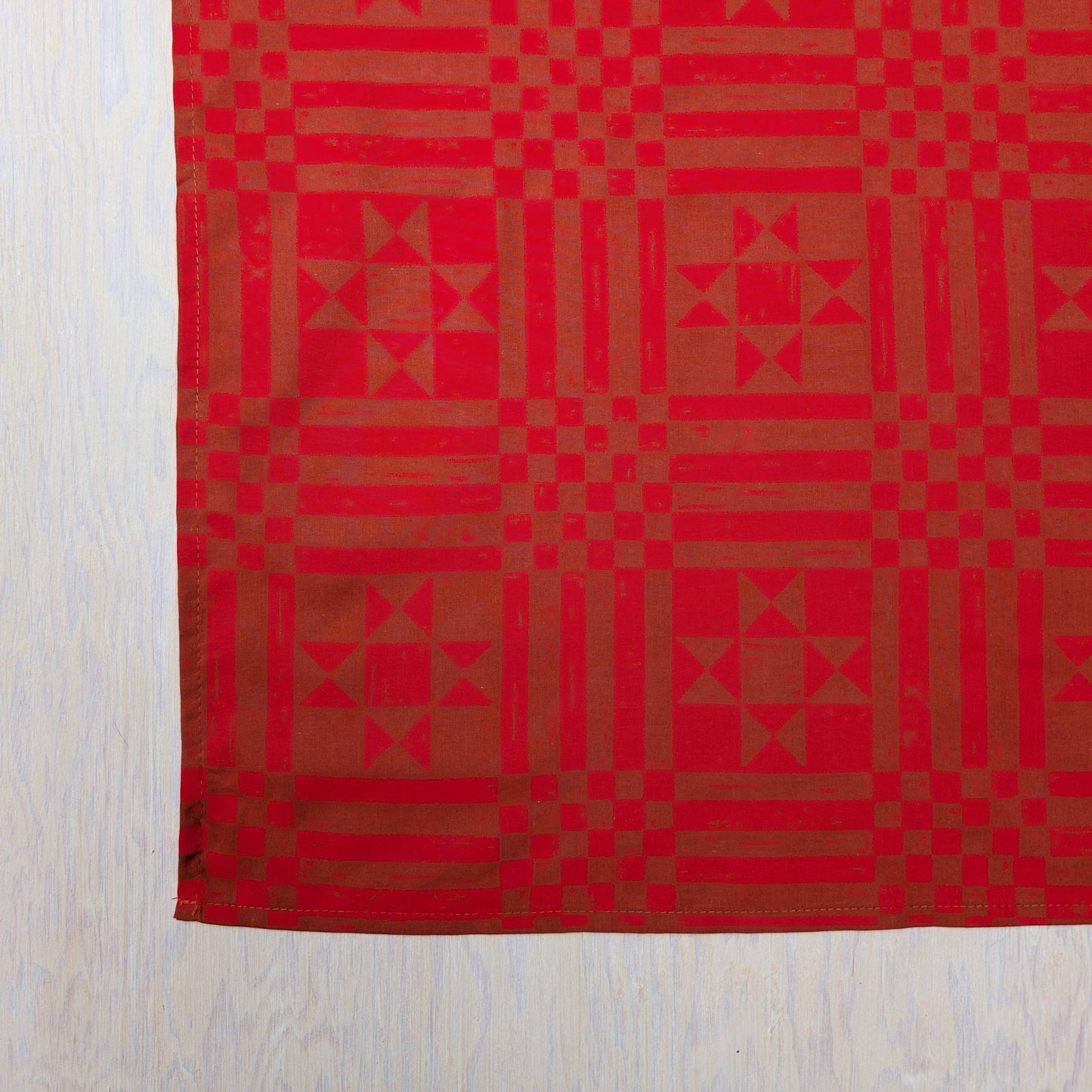 Sawtooth Red Bandana