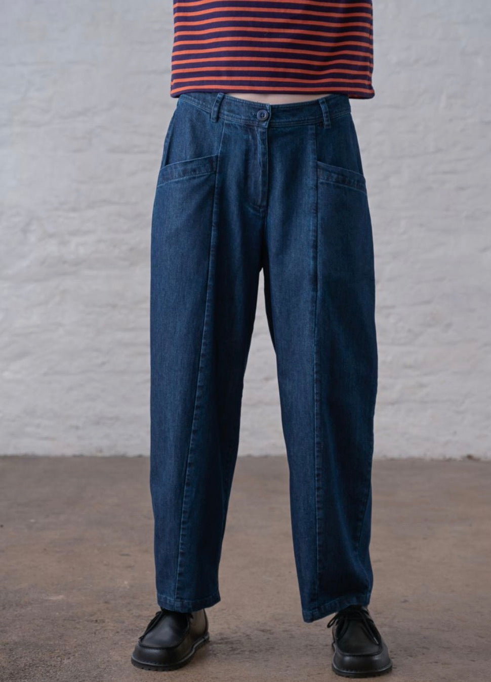 Loren Barrel Pants in Denim