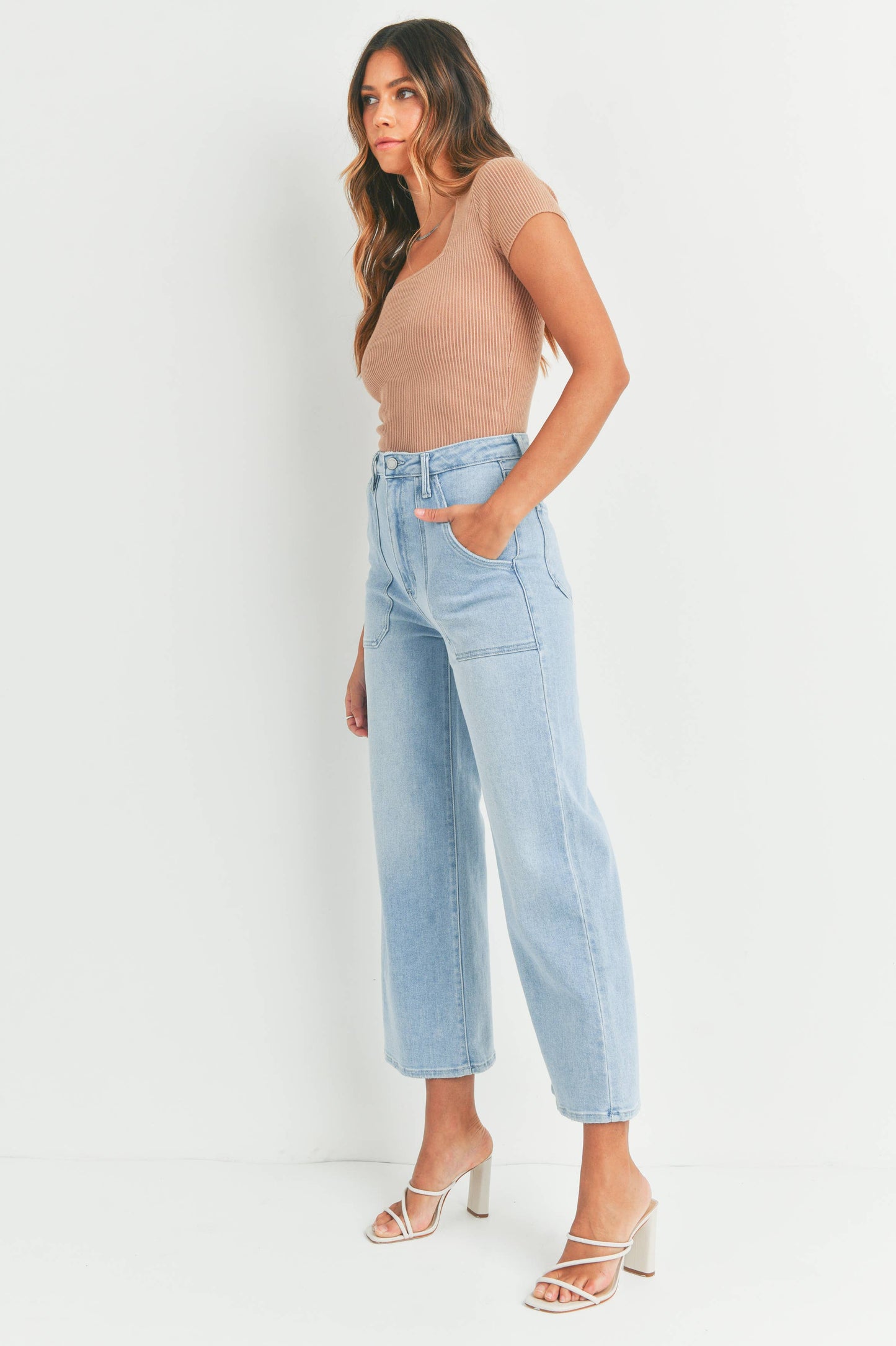 Light Wash Cargo Pocket Wide Leg