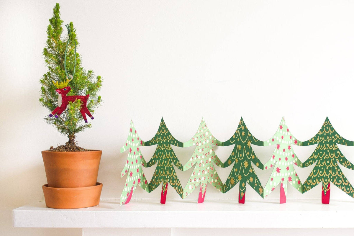 Christmas Tree Concertina Garland