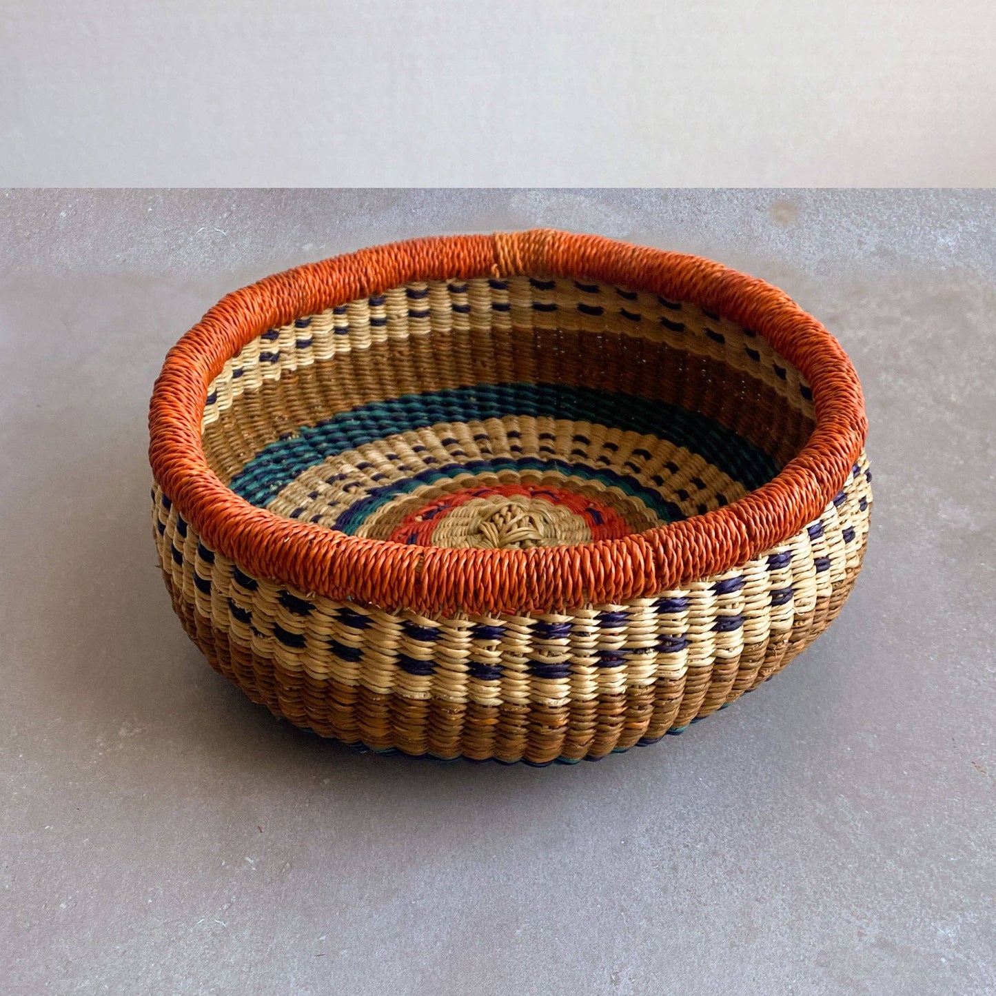 Round Bolga Basket - Assorted Colors