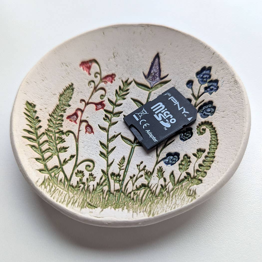 Wildflower Scene Dish