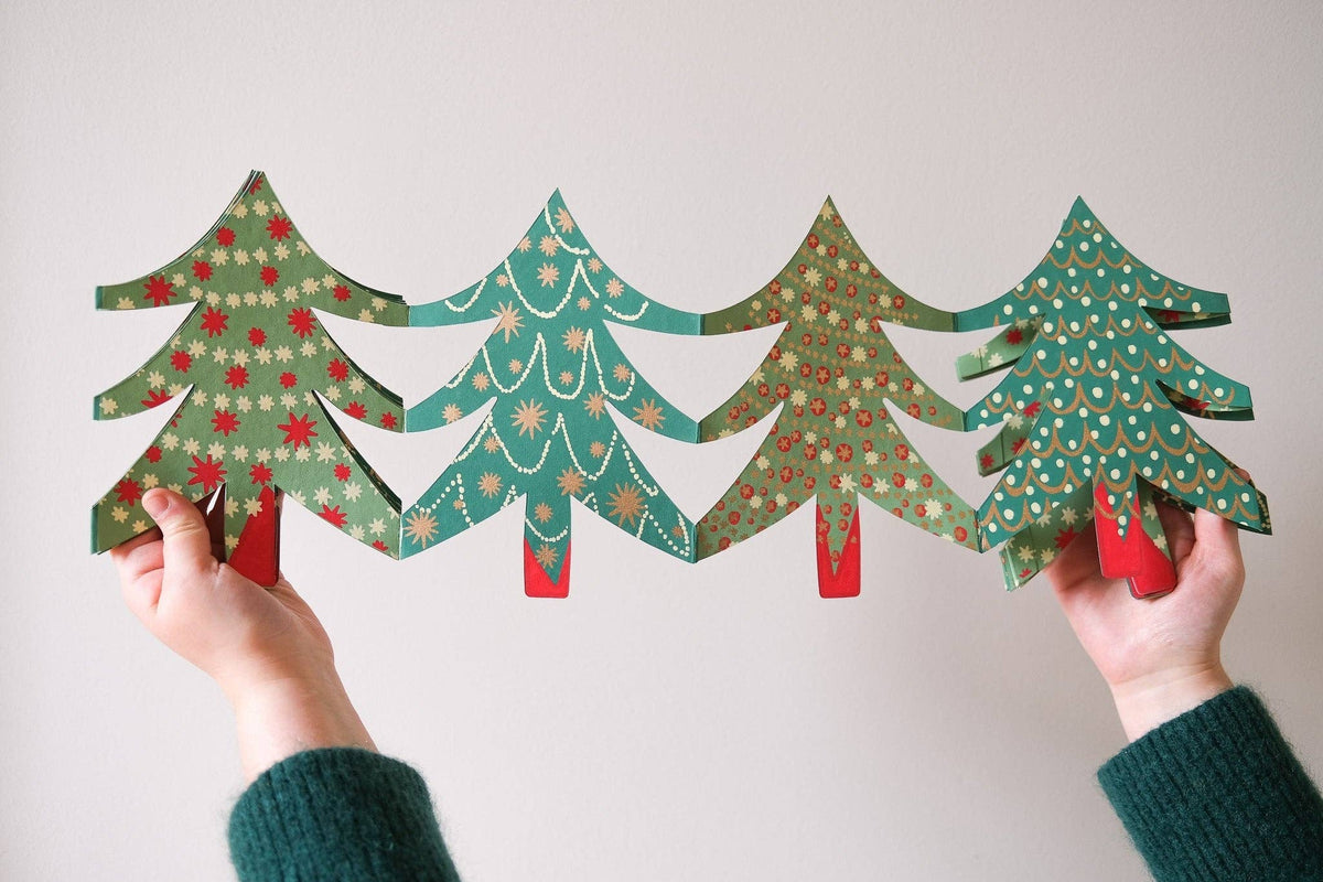 Christmas Tree Concertina Garland