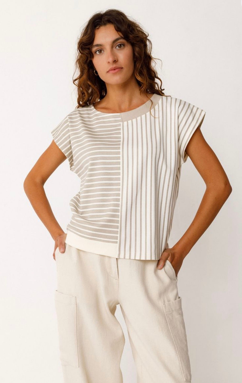 Ekai Tee