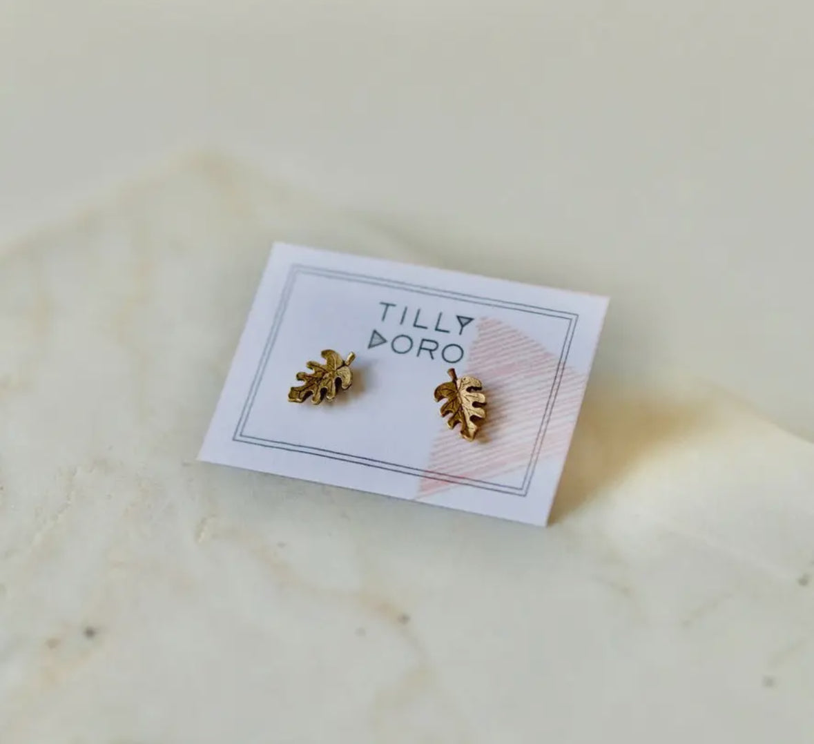 Palm Studs