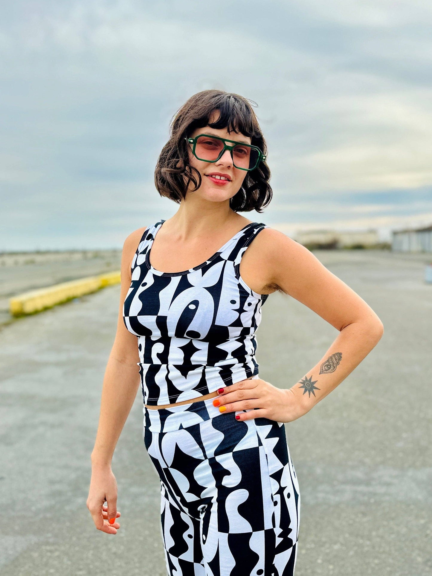 Everyday Tank Illusions