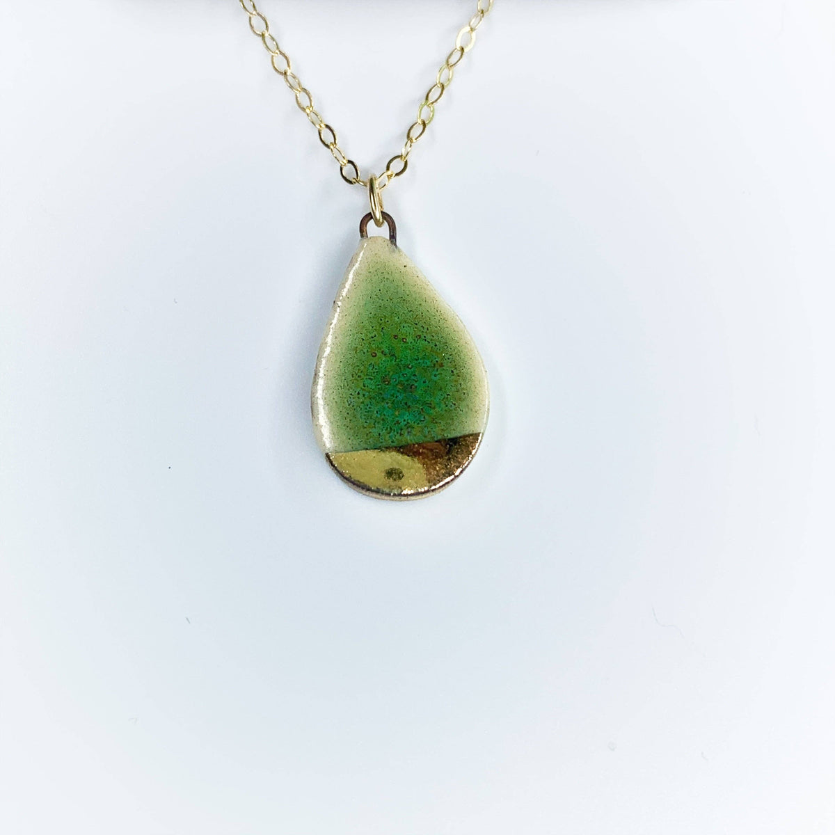 Small Teardrop Necklace - Green/Gold