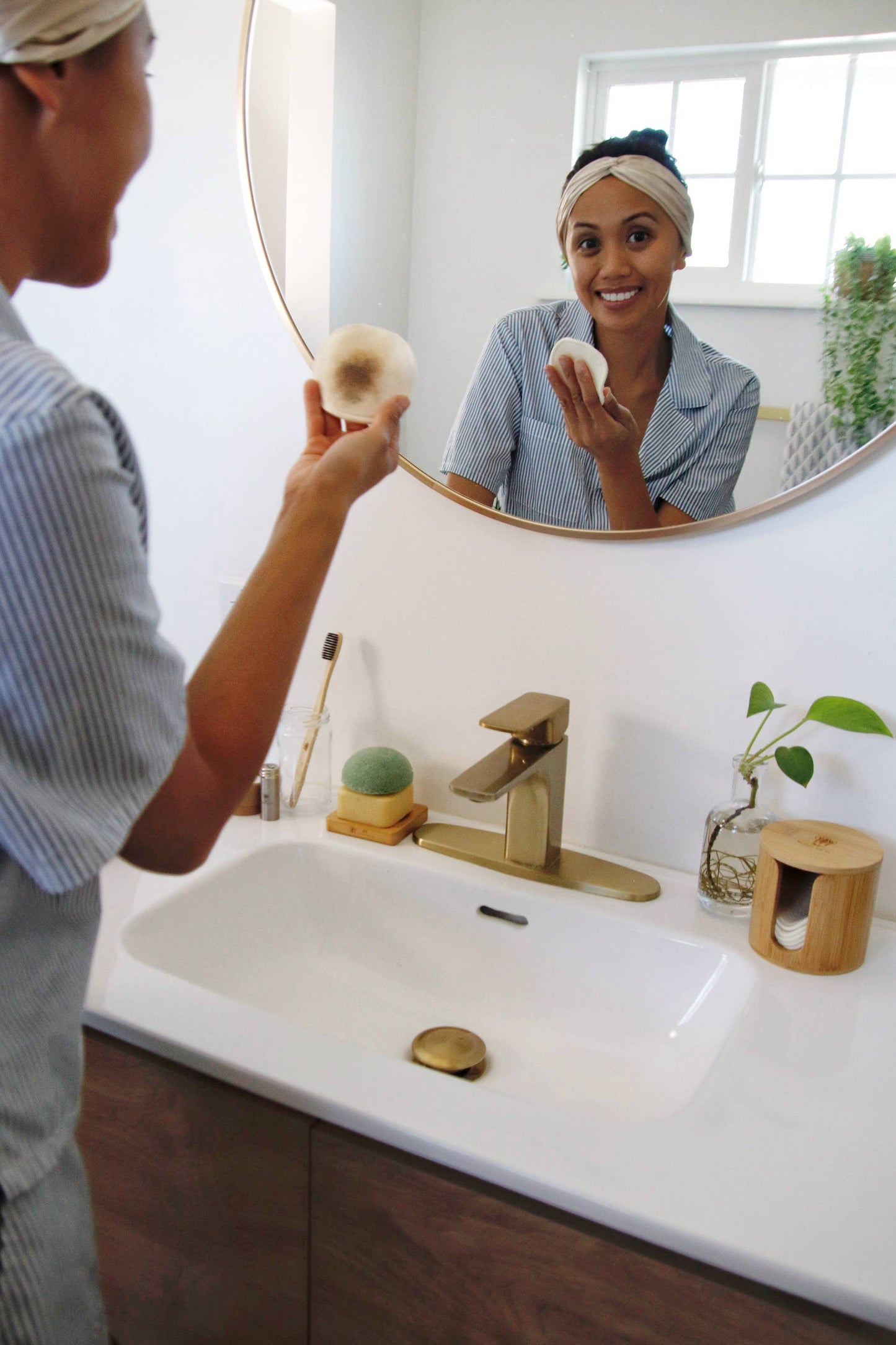Bamboo Storage Box + Hemp Cotton Rounds
