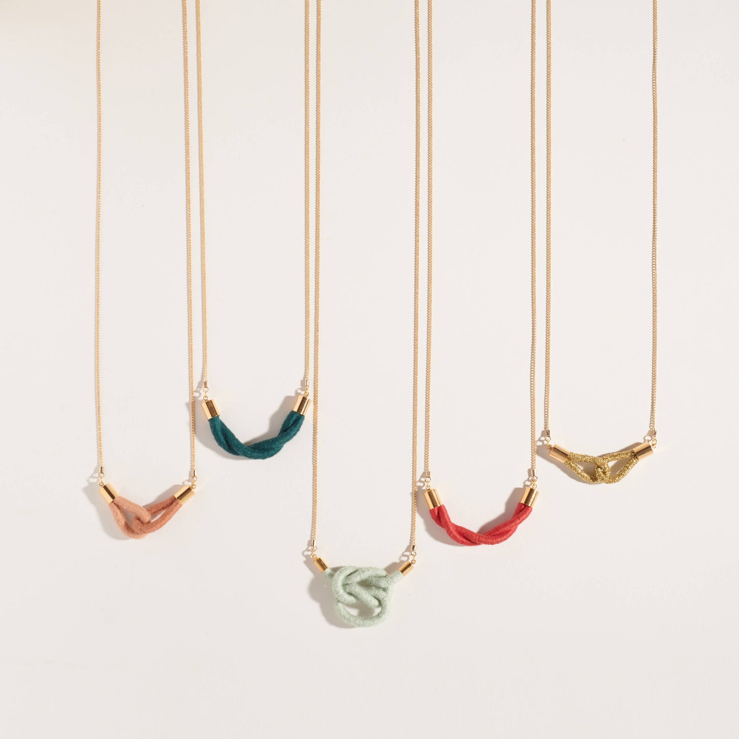 Square Fiber + Chain Necklace