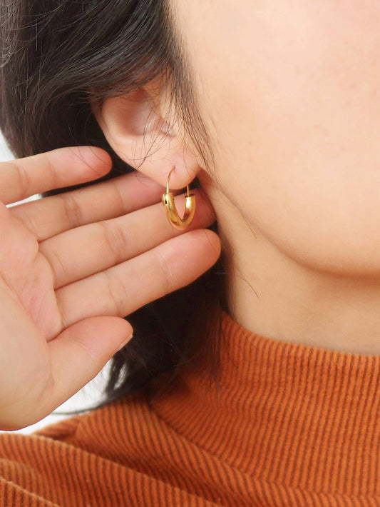 Mackenzie U-Shape Hoop Earring