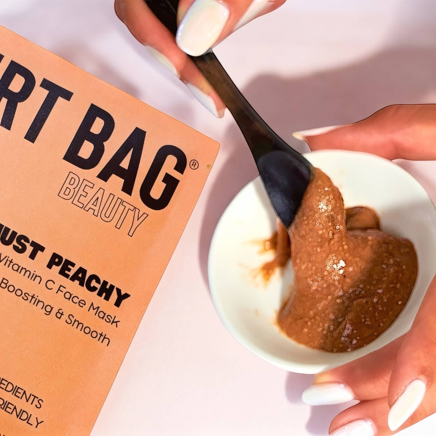 Powder Face Mask - Glow Boosting & Smooth