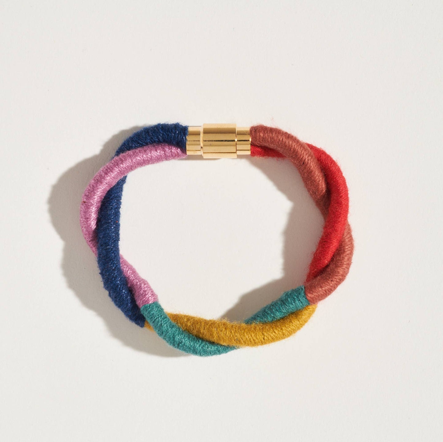 Twist Magnetic Bracelet