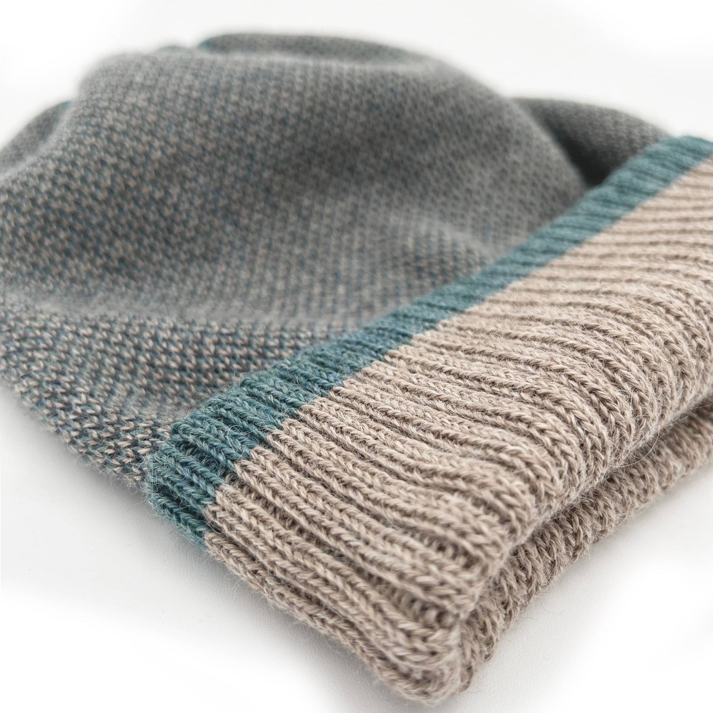 Alpaca Beanie - Trigo - Caribbean Sand