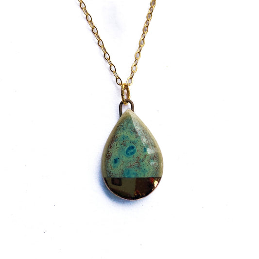Small Teardrop Necklace - Green/Gold