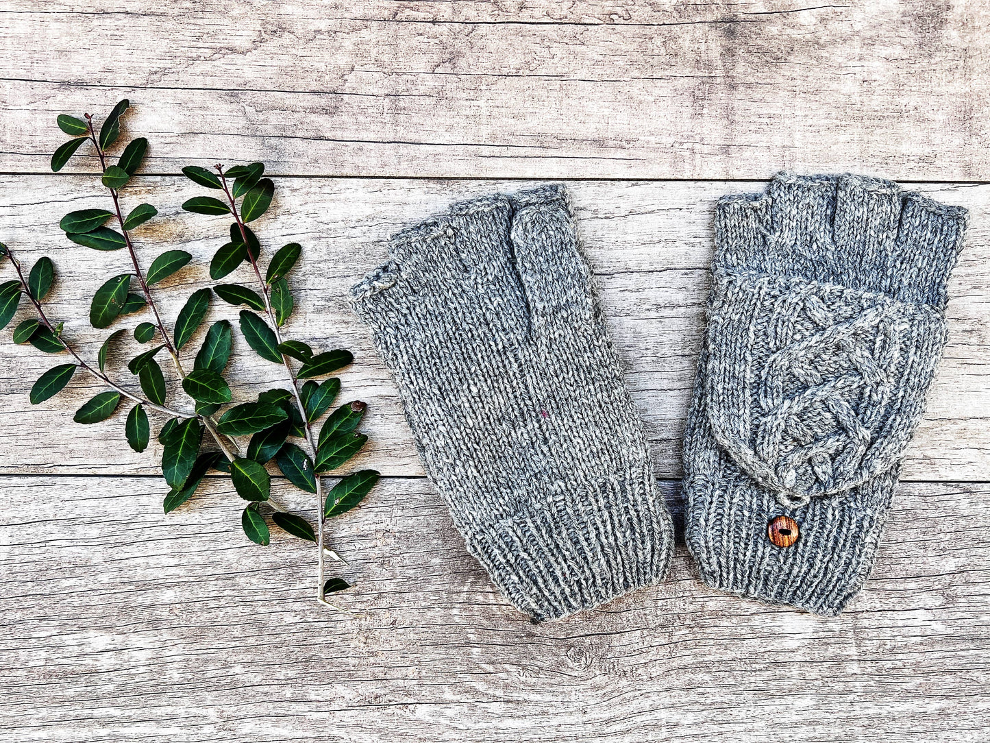 Alpaca Convertible Cable Mitten