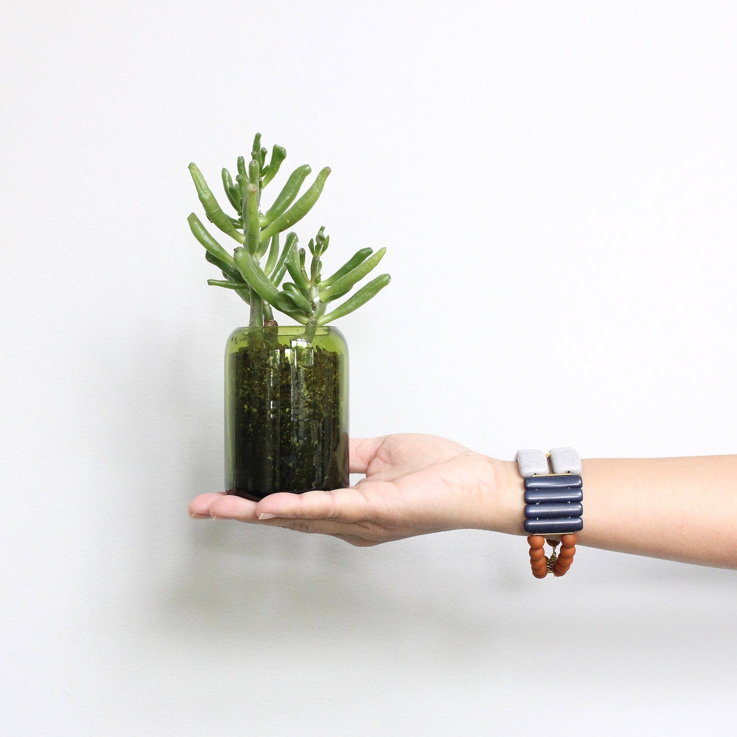 Navy and Gray Glass and Magnesite Beaded Bracelet