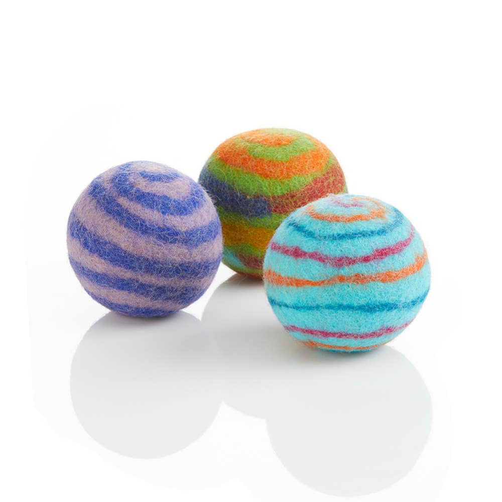 Rainbow Felted Dryer Balls