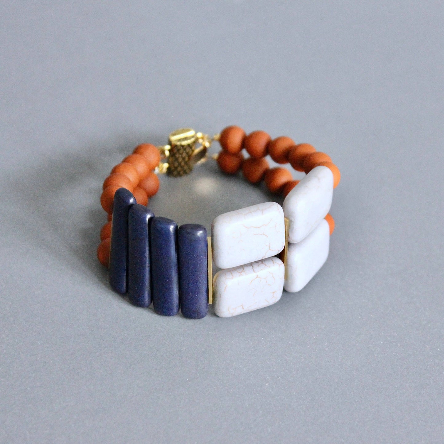 Navy and Gray Glass and Magnesite Beaded Bracelet