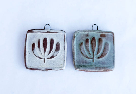 Magyar Flower Wall Tile