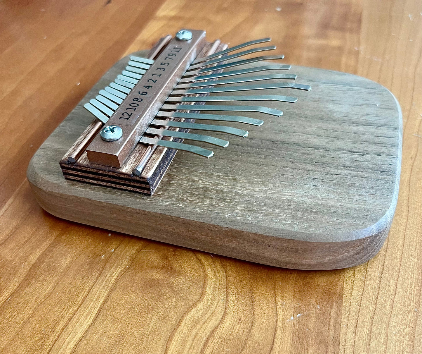 Kalimba de nogal